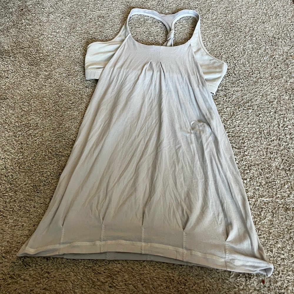 GUC Lululemon Practice Freely Top Size 10